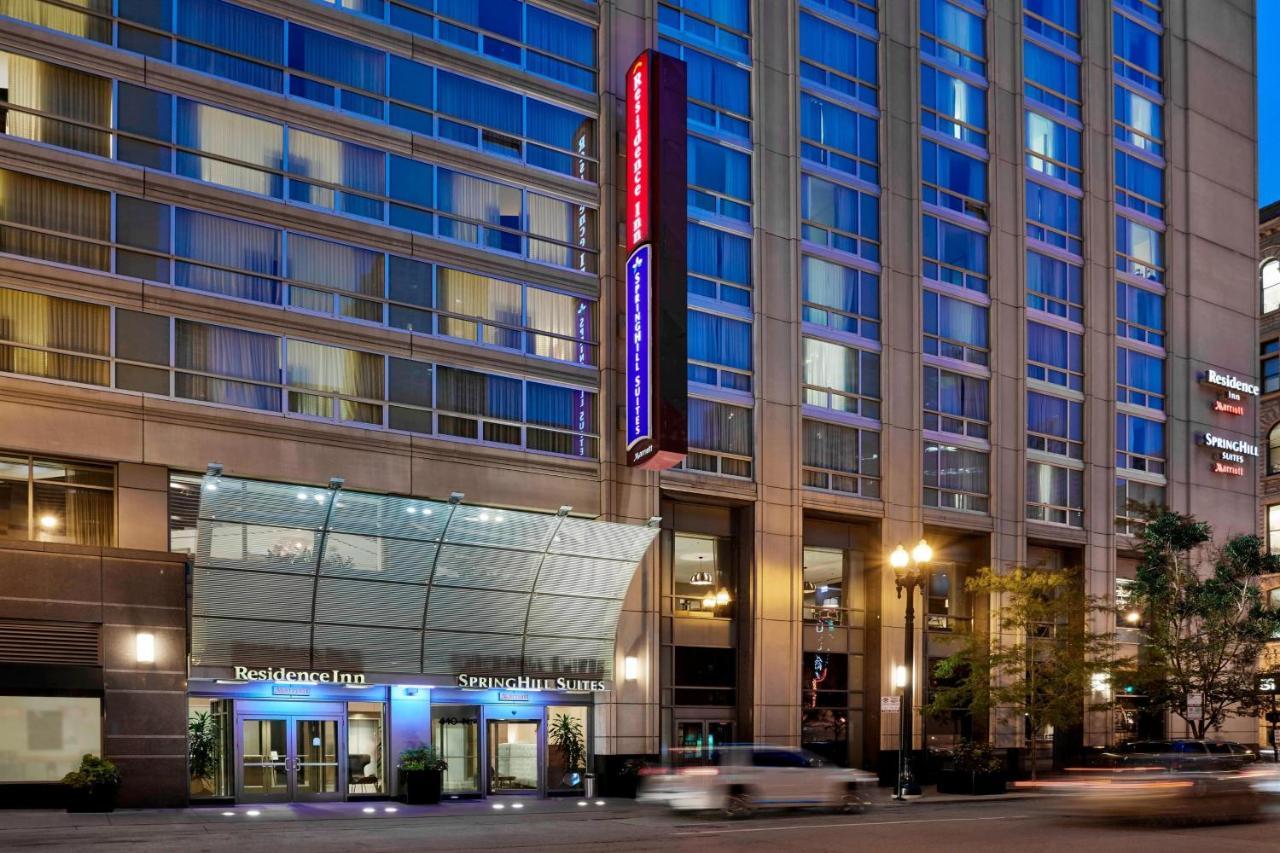 Springhill Suites Chicago Downtown/River North Exterior foto